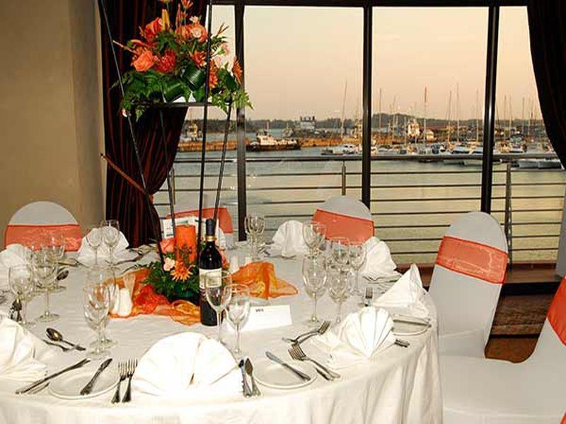 Bon Hotel Waterfront ริชาร์ดสเบย์ ภายนอก รูปภาพ