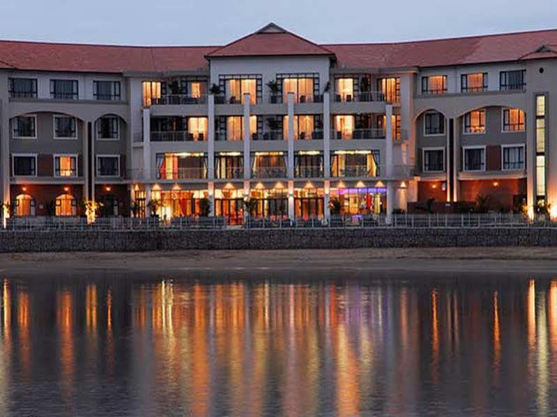 Bon Hotel Waterfront ริชาร์ดสเบย์ ภายนอก รูปภาพ