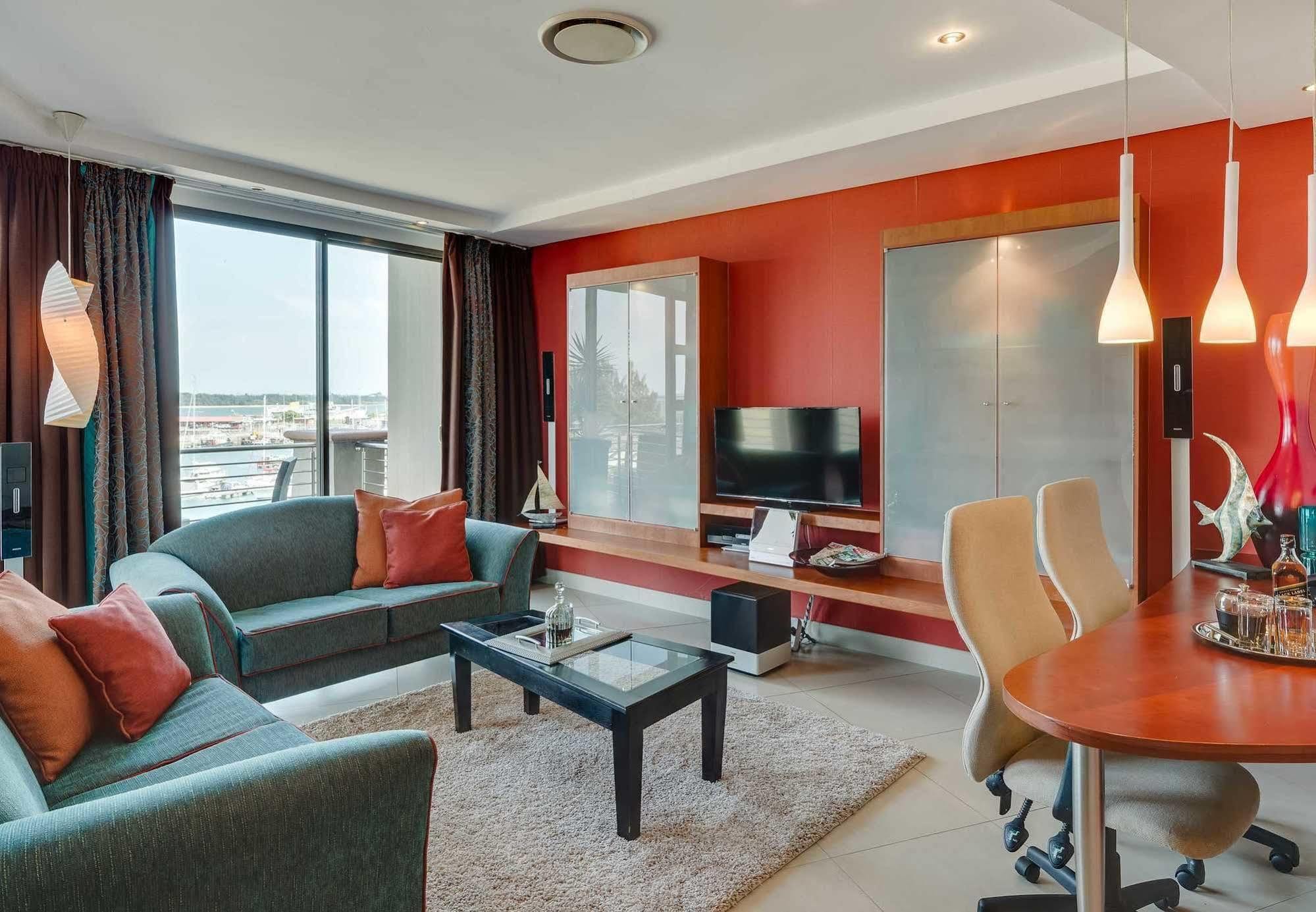 Bon Hotel Waterfront ริชาร์ดสเบย์ ภายนอก รูปภาพ