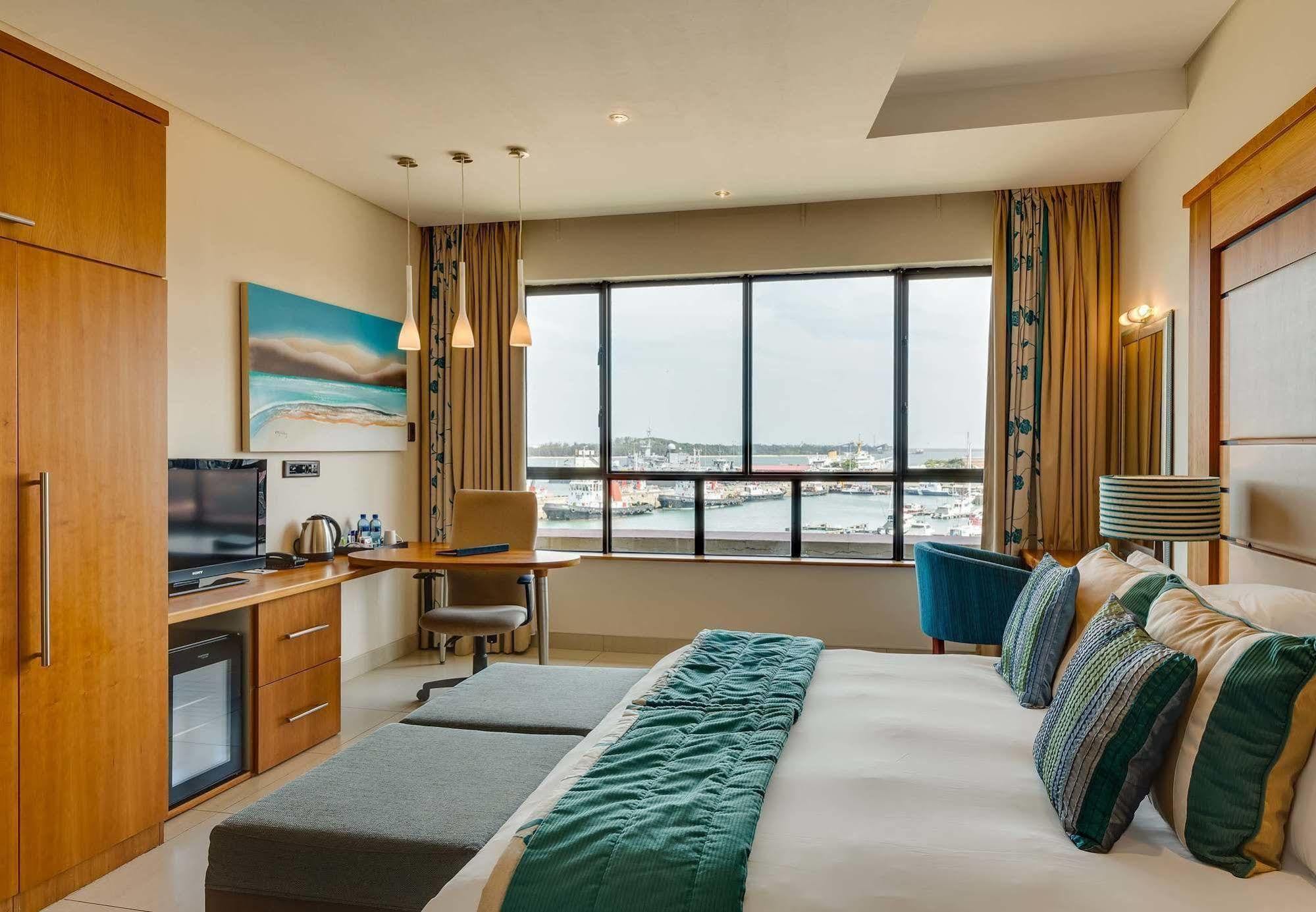 Bon Hotel Waterfront ริชาร์ดสเบย์ ภายนอก รูปภาพ
