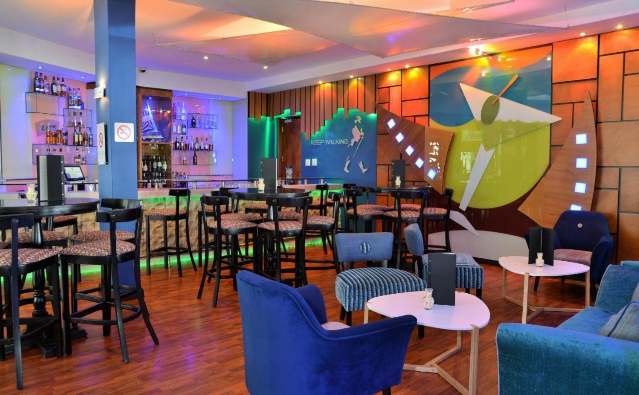 Bon Hotel Waterfront ริชาร์ดสเบย์ ภายนอก รูปภาพ