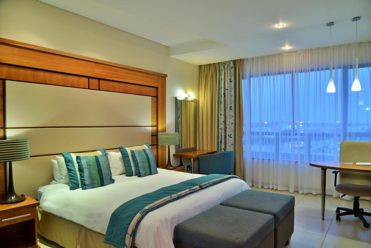 Bon Hotel Waterfront ริชาร์ดสเบย์ ภายนอก รูปภาพ