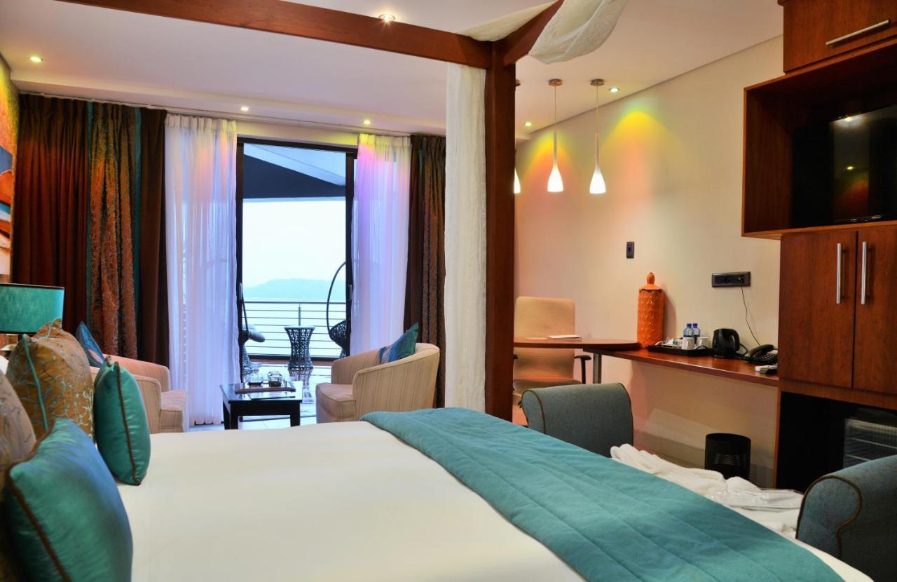 Bon Hotel Waterfront ริชาร์ดสเบย์ ภายนอก รูปภาพ